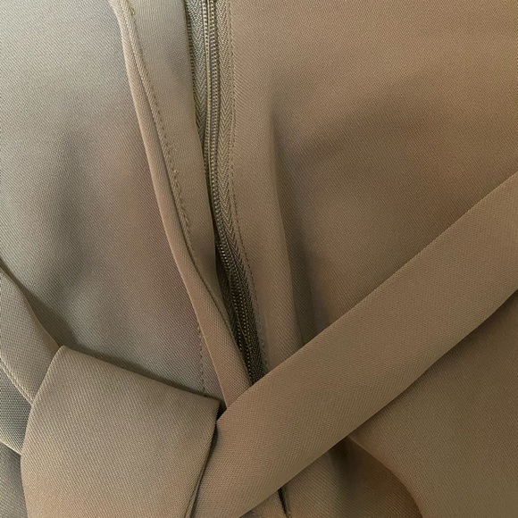 Dynamite - Dressy Brown Tie Shorts - Picture 3 of 6